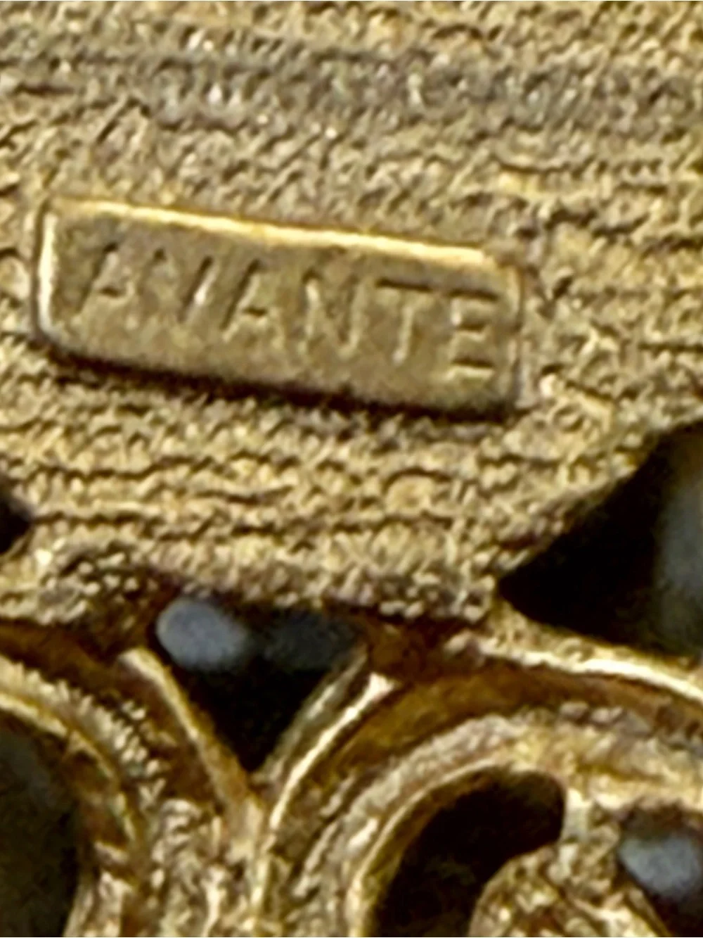 Avante add dramatic